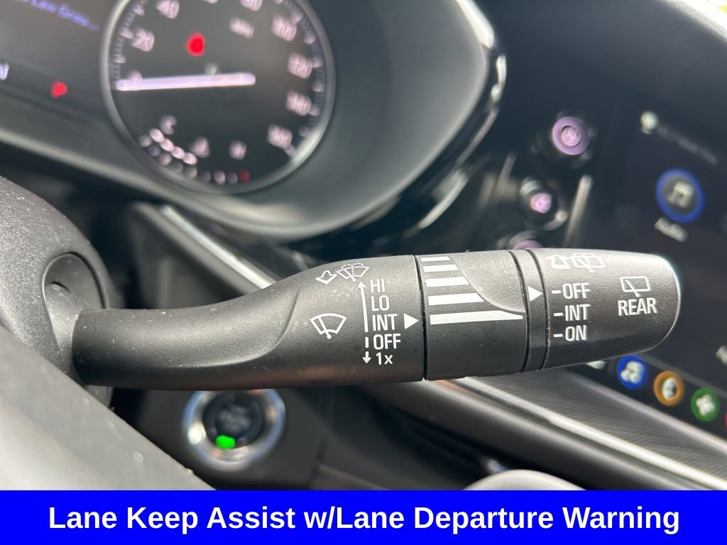 Used 2023 Buick Envision Essence image 24