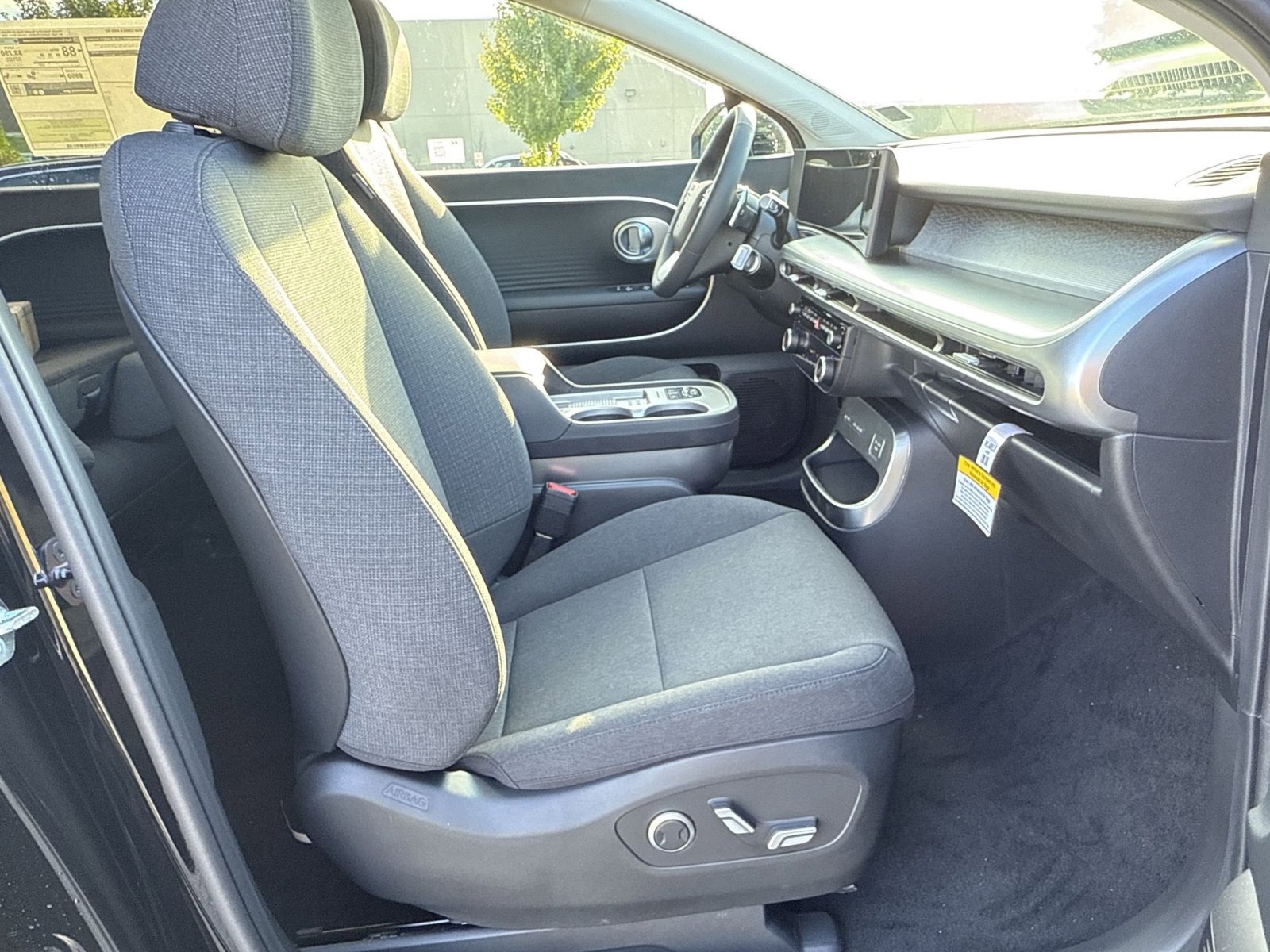 New 2026 Hyundai Ioniq 9 SE image 27