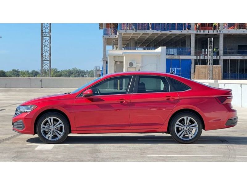 Used 2023 Volkswagen Jetta SE image 10