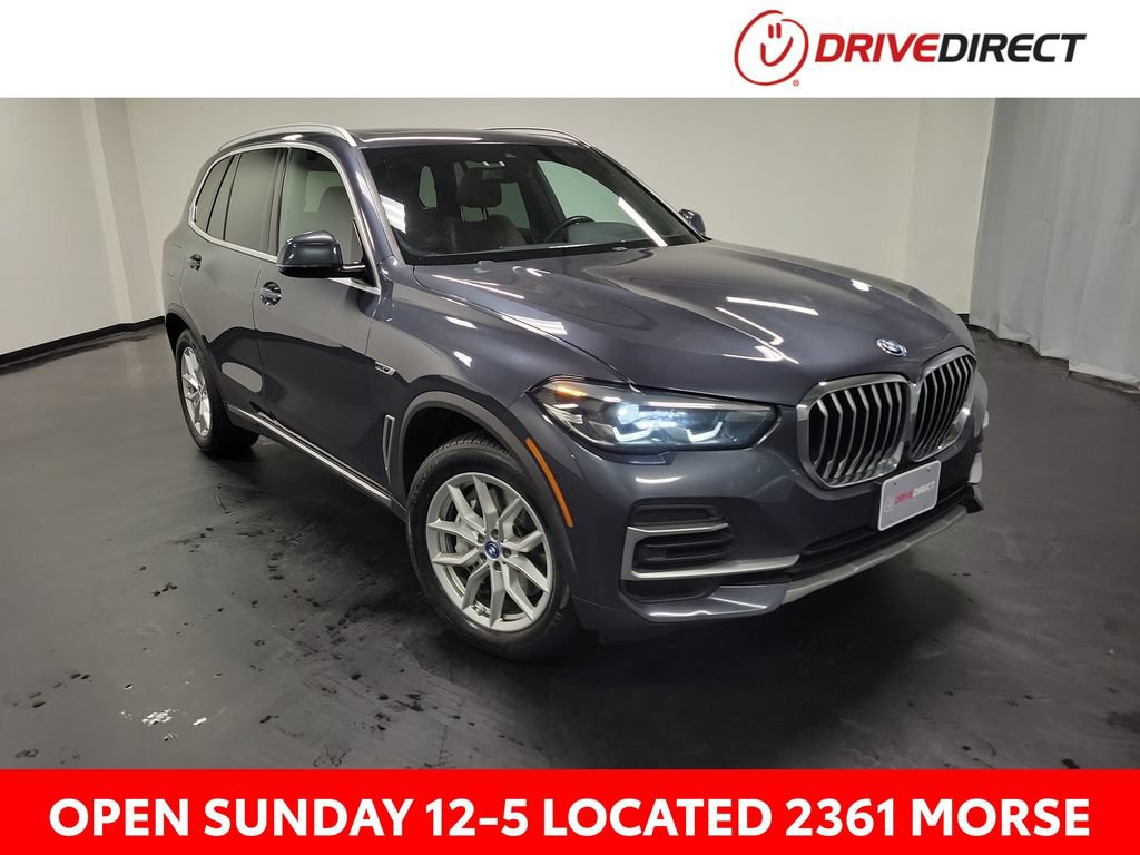Used 2022 BMW X5 xDrive45e w/ Climate Comfort Package AWD/4WD image 1