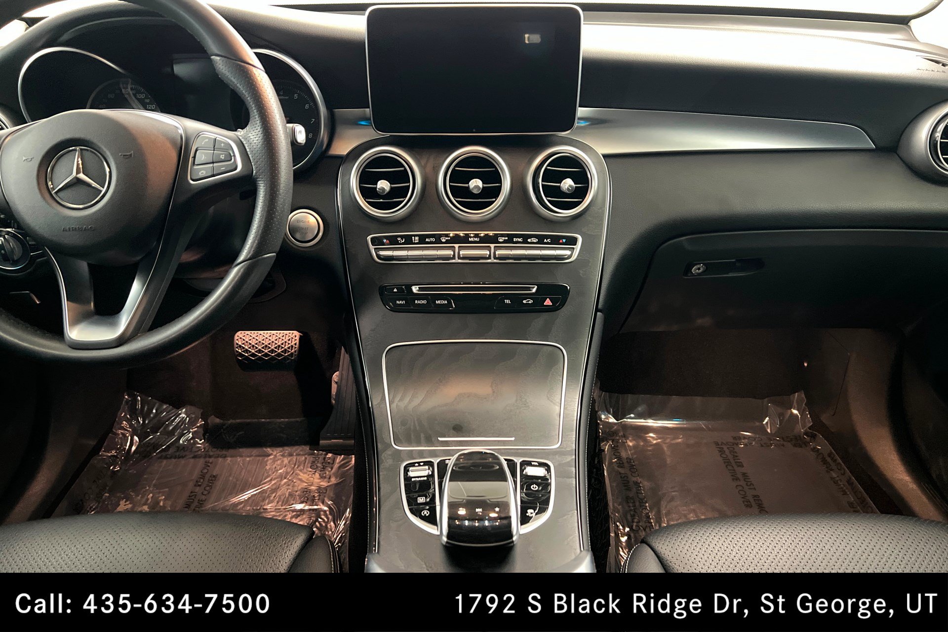 Used 2017 Mercedes-Benz GLC 300 4MATIC Coupe image 13