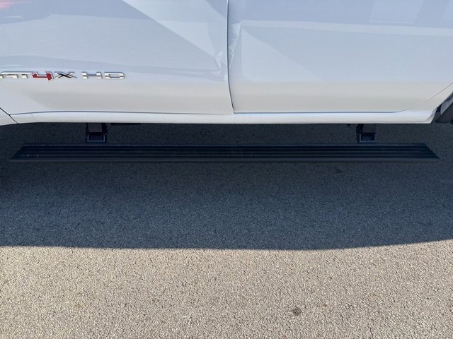 New 2026 GMC Sierra 2500 AT4X image 13