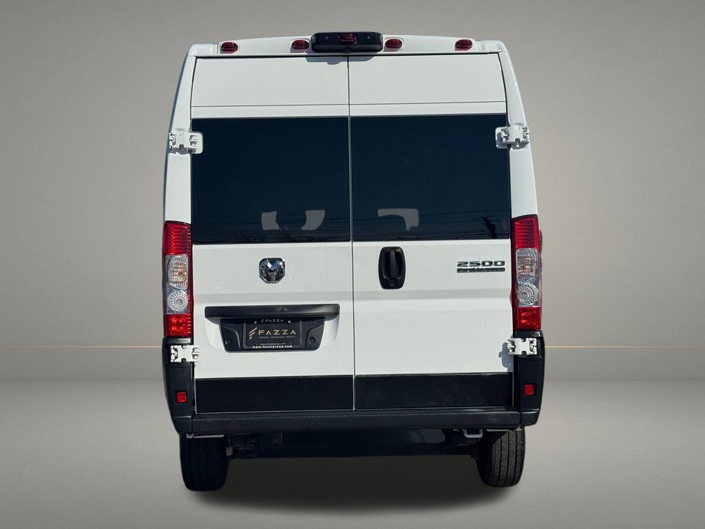 Used 2023 RAM ProMaster 2500 FWD image 4