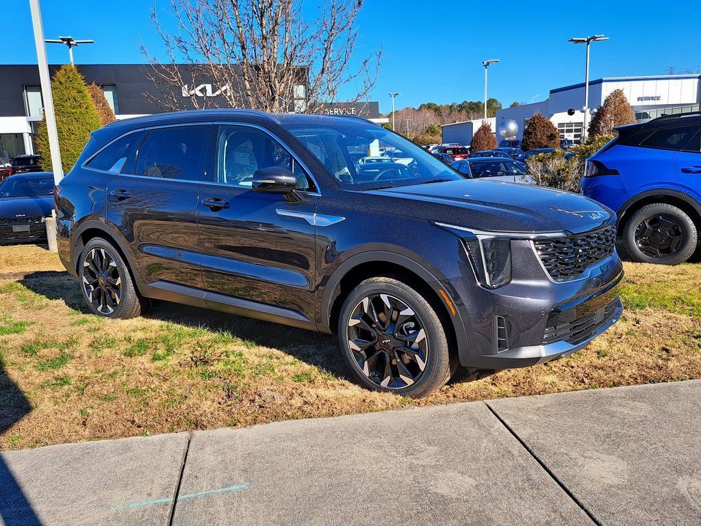 New 2026 Kia Sorento EX w/ EX Premium Package FWD image 3