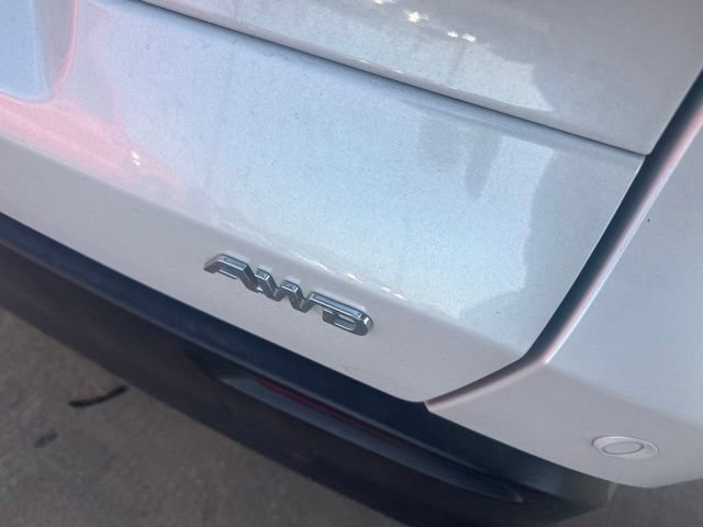 Used 2024 Toyota bZ4X AWD image 4