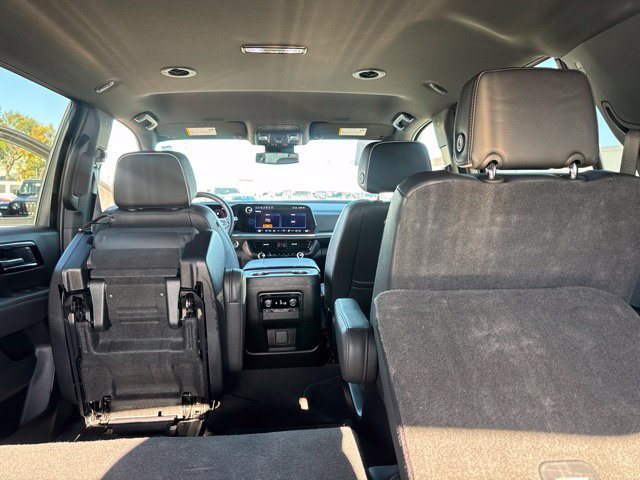 Used 2025 Chevrolet Tahoe Premier RWD image 46