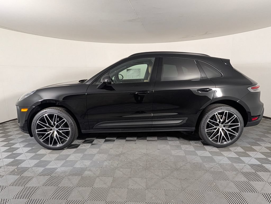 New 2026 Porsche Macan AWD/4WD image 2