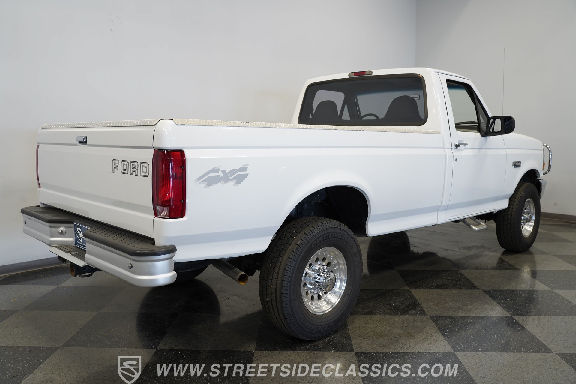 Used 1996 Ford F250 4x4 Regular Cab image 12
