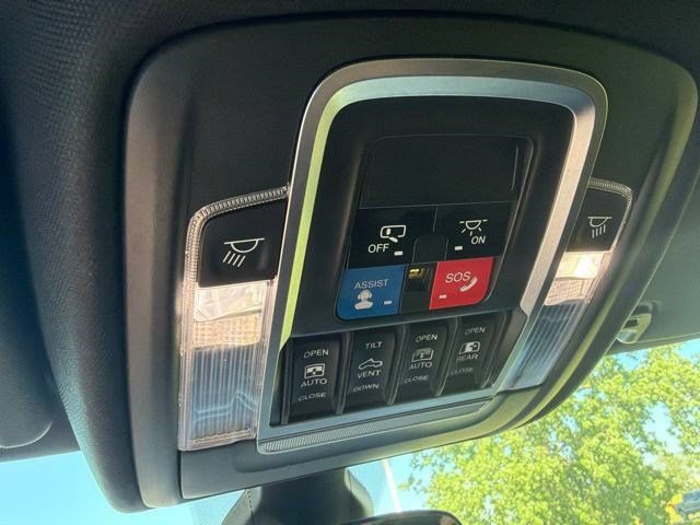 Used 2019 RAM 1500 Rebel w/ Rebel Level 2 Equipment Group AWD/4WD image 31