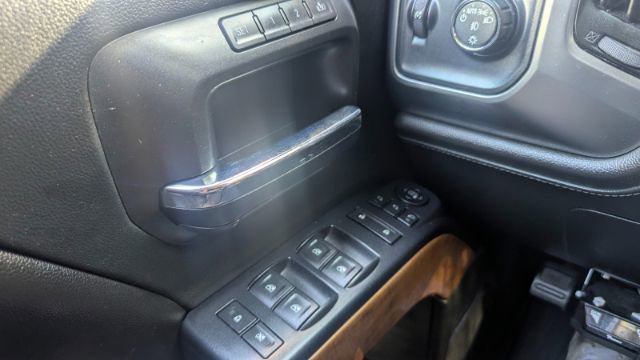 Used 2016 Chevrolet Silverado 1500 LTZ image 29