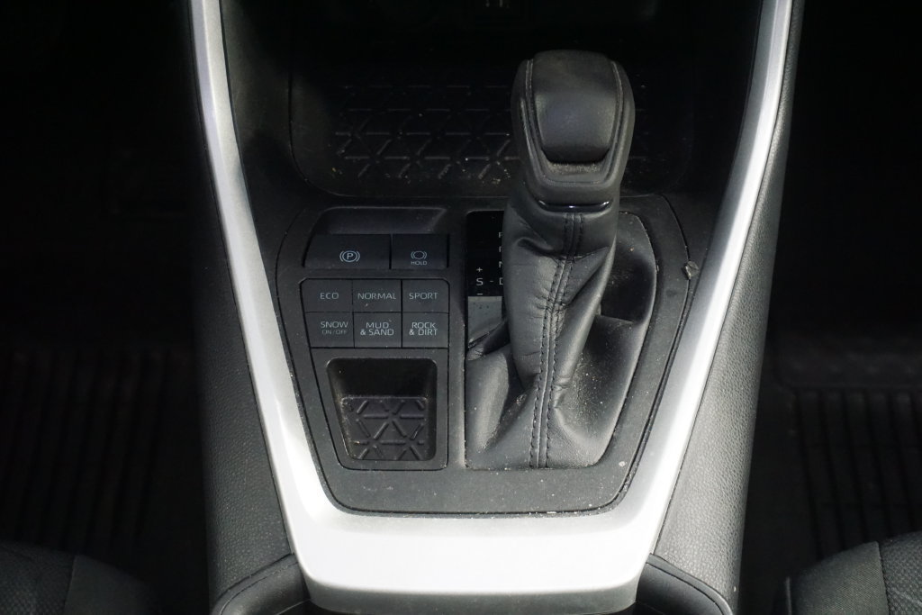 Used 2023 Toyota RAV4 XLE w/ Convenience Package AWD/4WD image 30