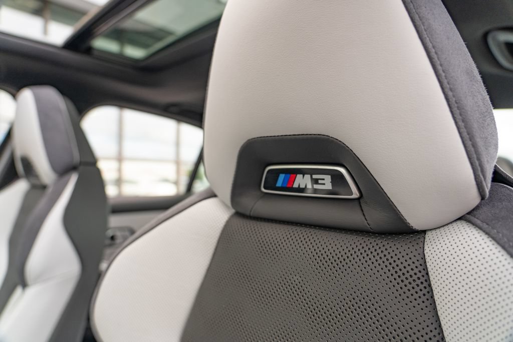 Used 2025 BMW M3 Competition w/ M Carbon Exterior Package AWD/4WD image 18