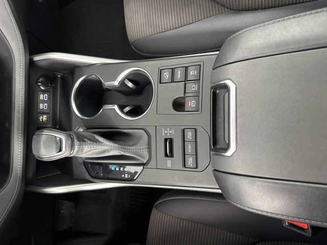 Used 2023 Toyota Highlander LE image 18