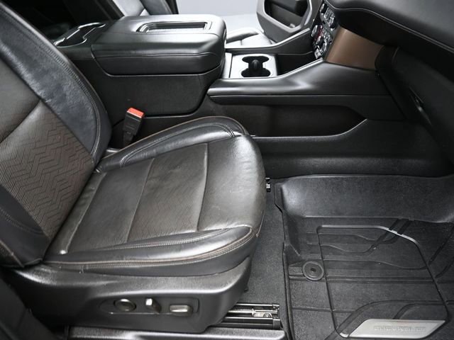 Used 2024 Chevrolet Tahoe High Country w/ Advanced Technology Package AWD/4WD image 30