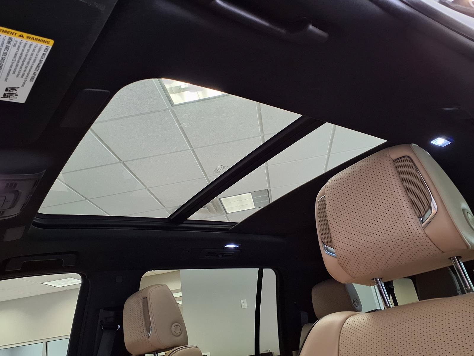 Certified 2024 Cadillac Escalade ESV Premium Luxury RWD image 25