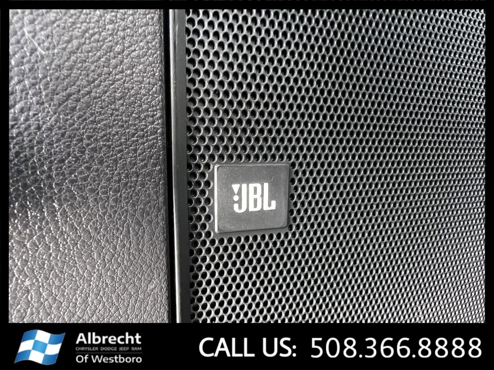 Used 2024 Toyota Grand Highlander Limited image 17