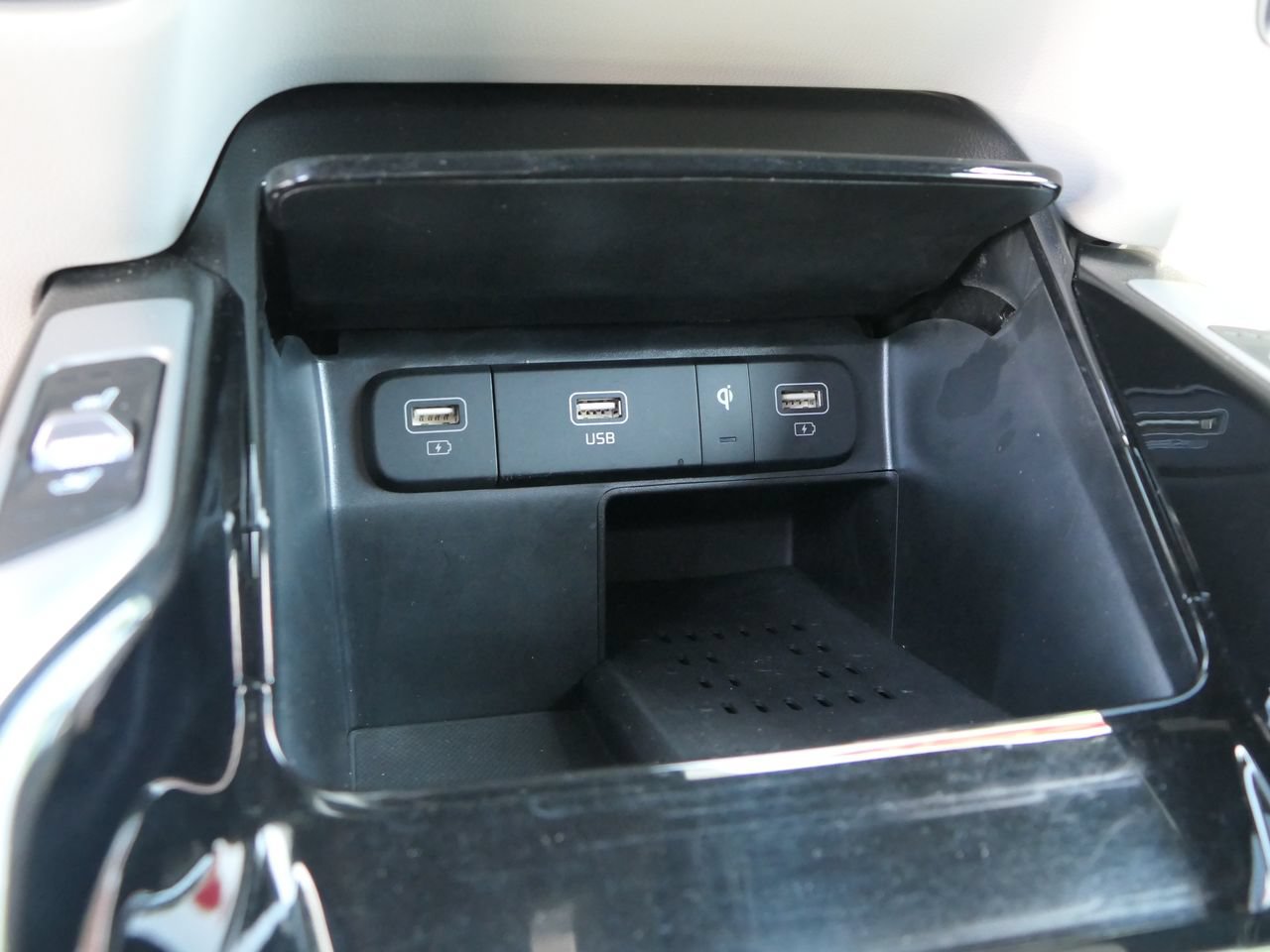 Used 2023 Kia Sorento SX Prestige AWD/4WD image 21