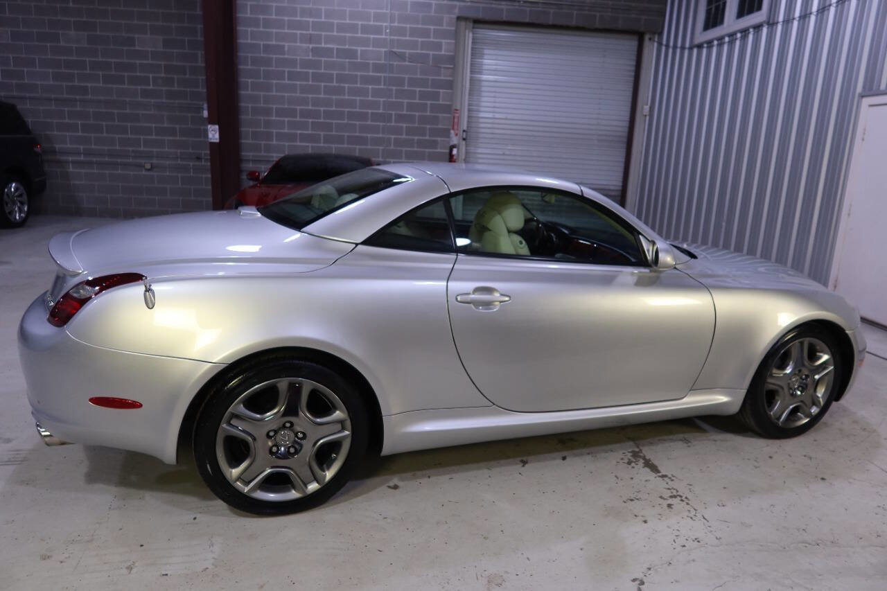 Used 2008 Lexus SC 430 Convertible image 42