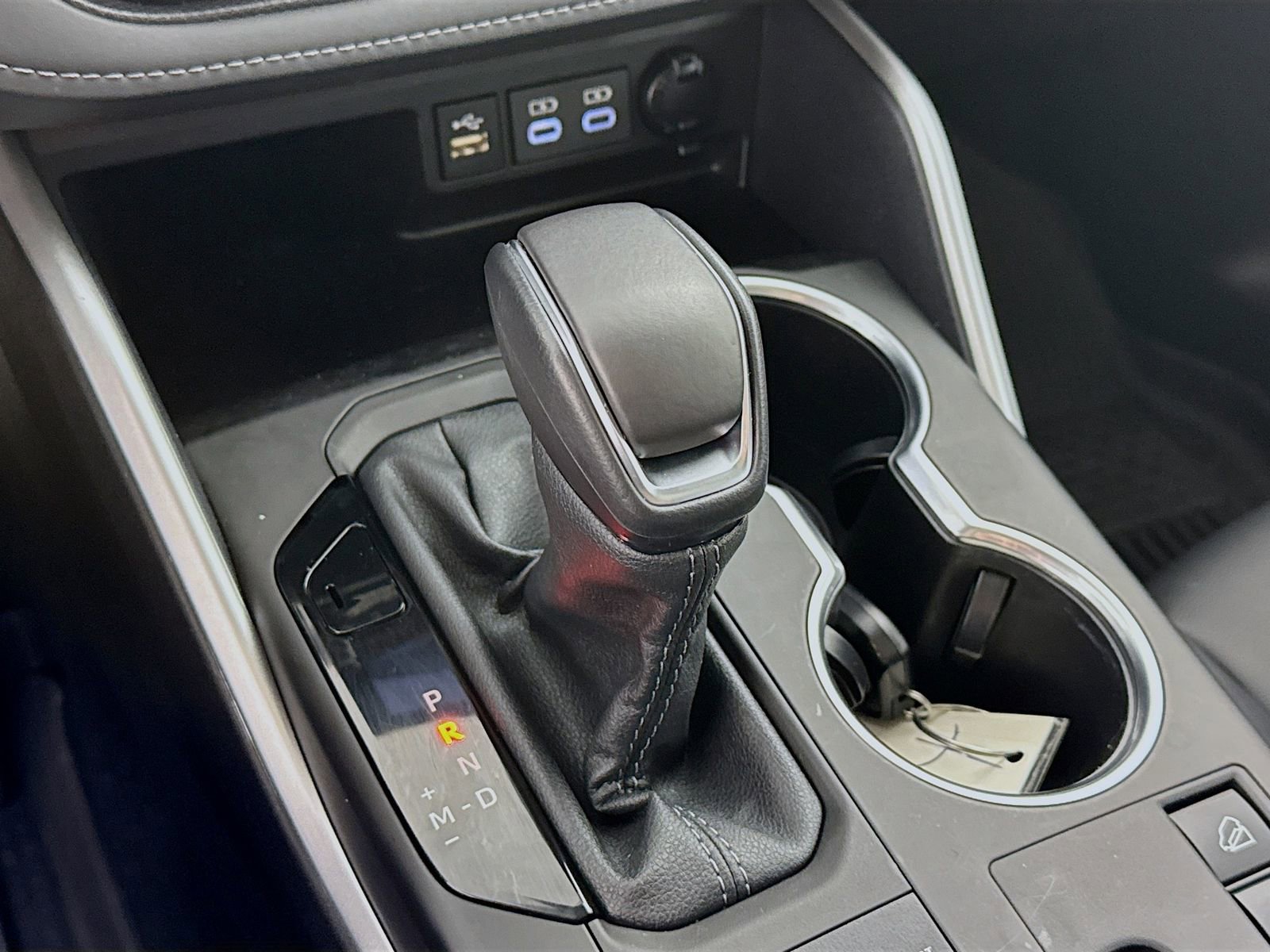 Certified 2024 Toyota Highlander XLE image 14