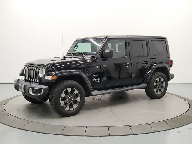 Used 2019 Jeep Wrangler Unlimited Sahara AWD/4WD image 3