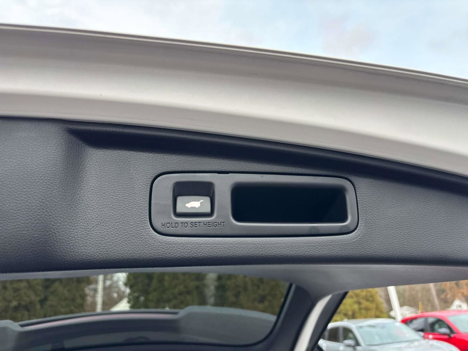 Certified 2025 Honda CR-V Sport-L image 16