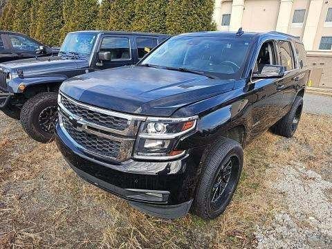 Used 2018 Chevrolet Tahoe LT w/ Luxury Package AWD/4WD image 2
