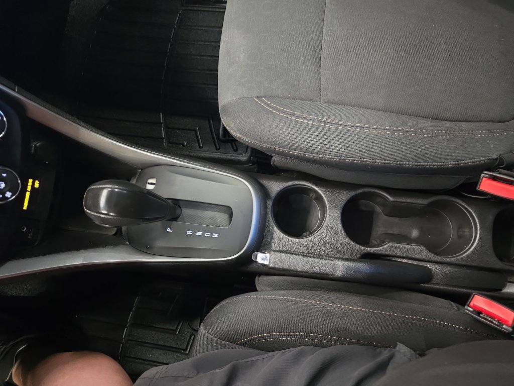 Used 2019 Chevrolet Trax LS AWD/4WD image 26