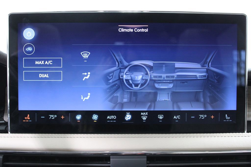 Used 2024 Lincoln Corsair Reserve w/ Equipment Group 201A image 32