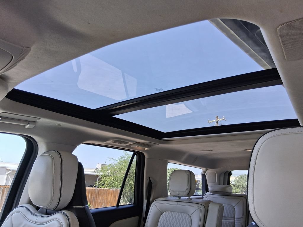 Used 2023 Lincoln Navigator L Black Label AWD/4WD image 22