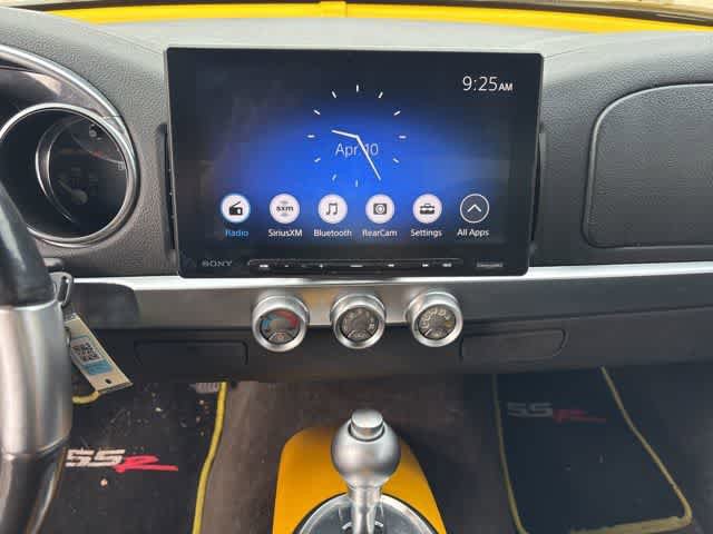 Used 2003 Chevrolet SSR w/ Preferred Equipment Group image 20