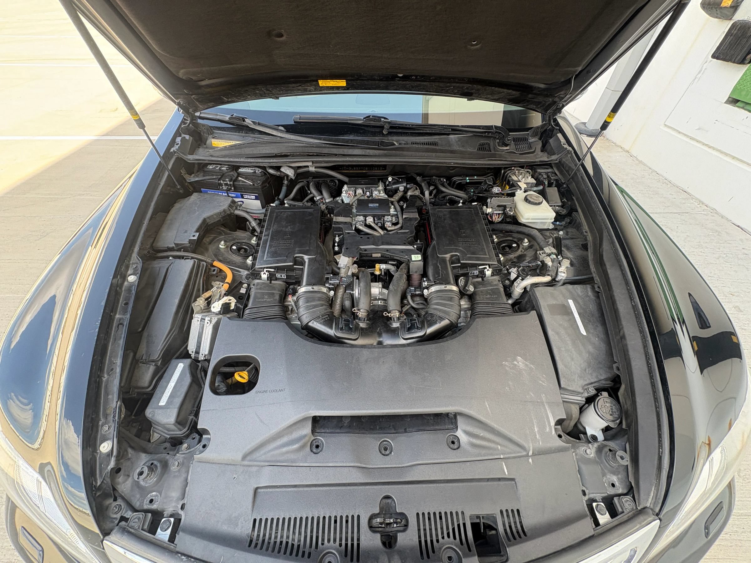 Used 2012 Lexus LS 460 w/ Luxury Value Edition RWD image 23
