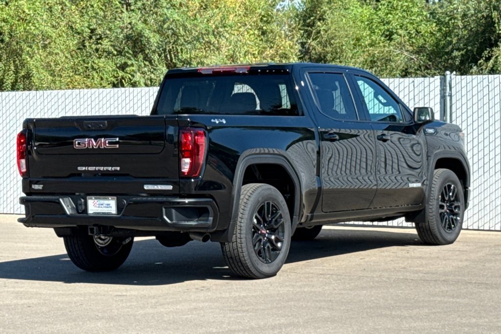 New 2026 GMC Sierra 1500 Elevation image 4