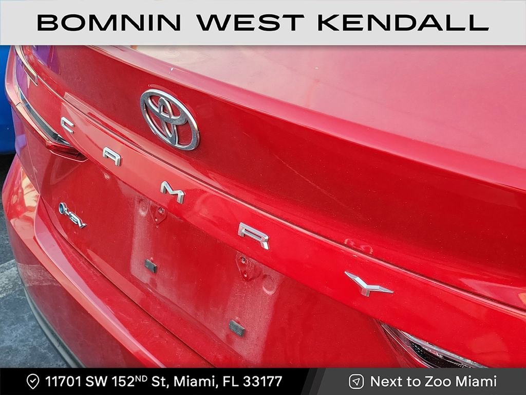 Used 2025 Toyota Camry LE image 5