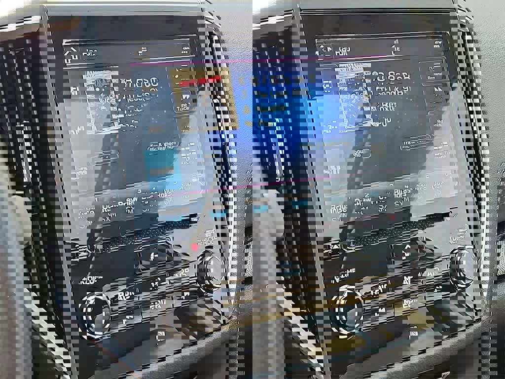 Used 2021 Subaru Forester Limited image 15