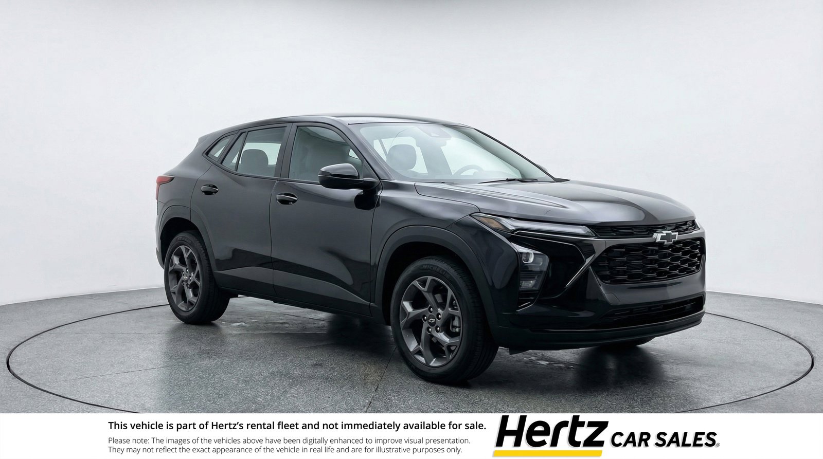 Used 2025 Chevrolet Trax LT image 1