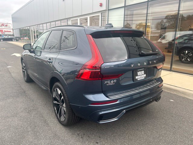 Used 2026 Volvo XC60 B5 Plus AWD/4WD image 3
