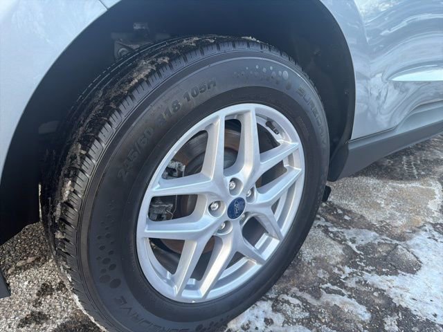 Used 2023 Ford Edge SEL image 25