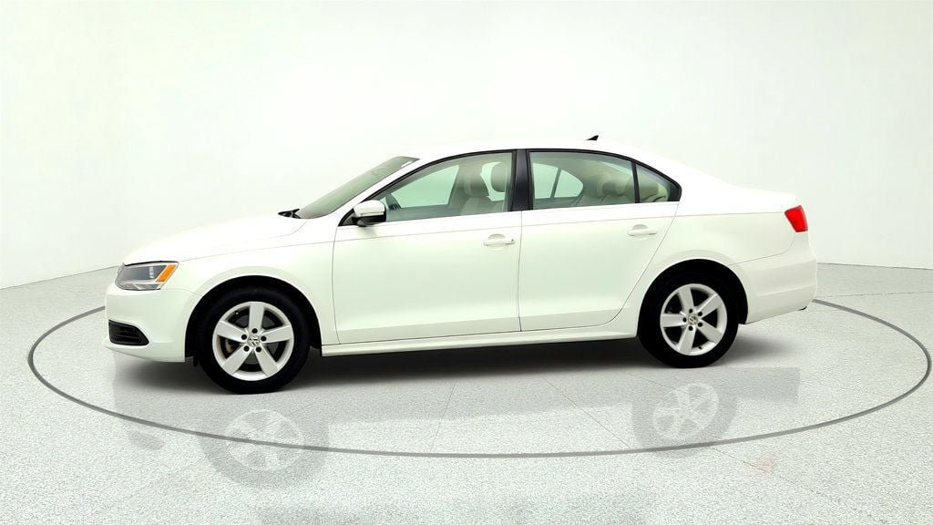 Used 2014 Volkswagen Jetta TDI FWD image 8
