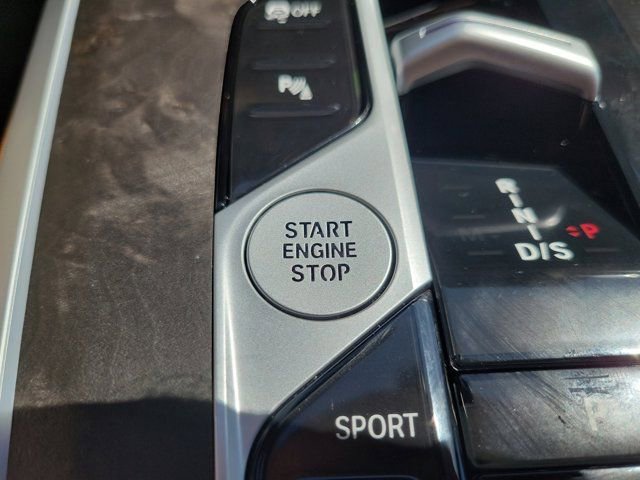 Used 2026 BMW X5 sDrive40i w/ Climate Comfort Package image 30