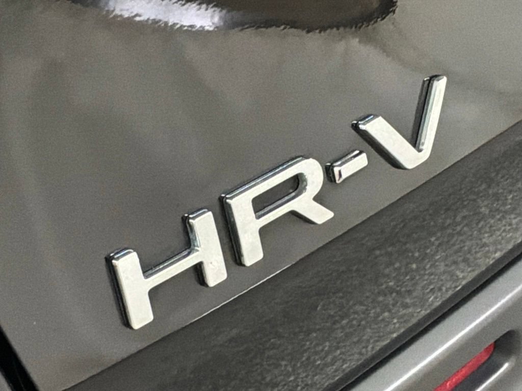 Used 2025 Honda HR-V Sport image 22
