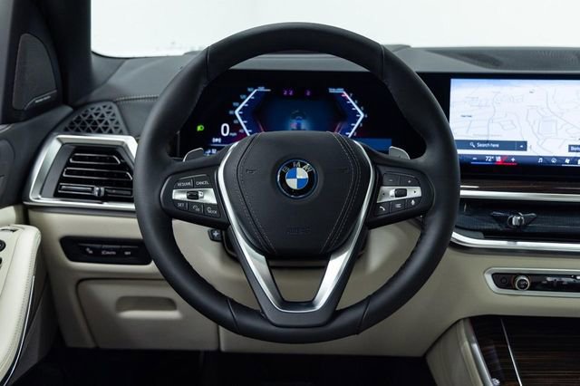New 2026 BMW X5 xDrive50e image 17