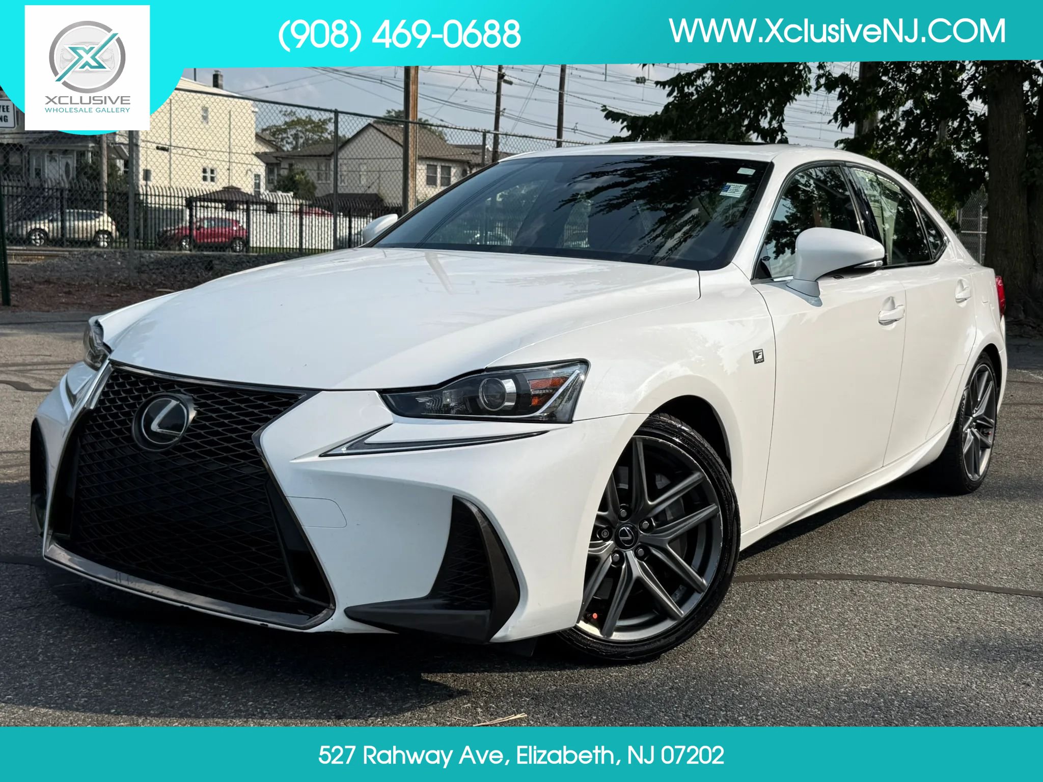 Used 2017 Lexus IS 200t F Sport w/ F Sport Package RWD image 1