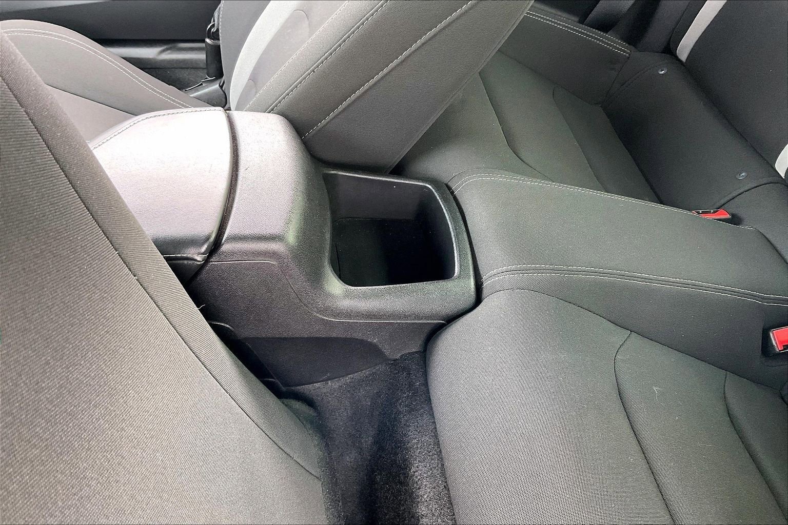 Used 2018 Chevrolet Camaro SS image 23