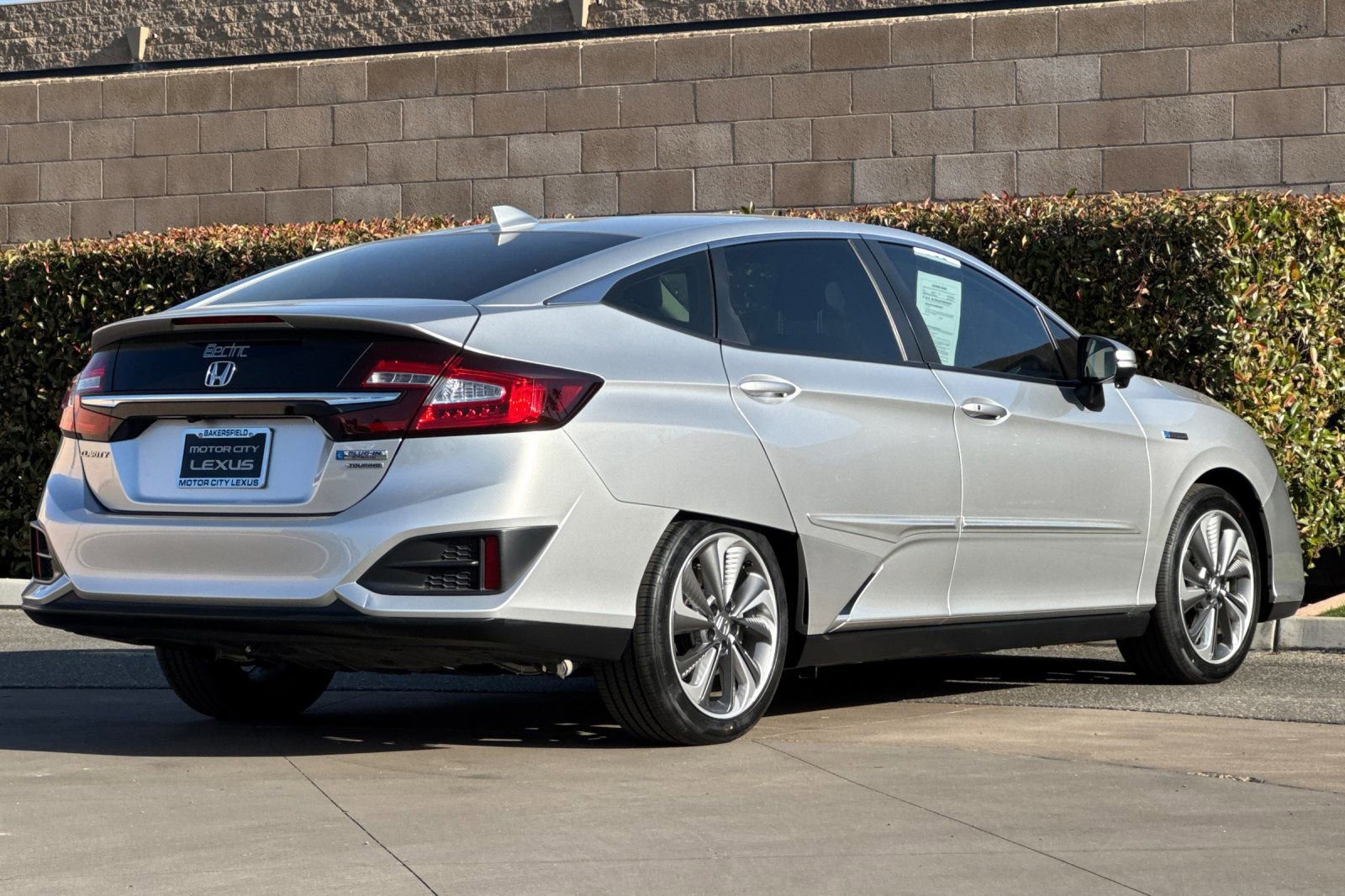 Used 2018 Honda Clarity Touring image 4