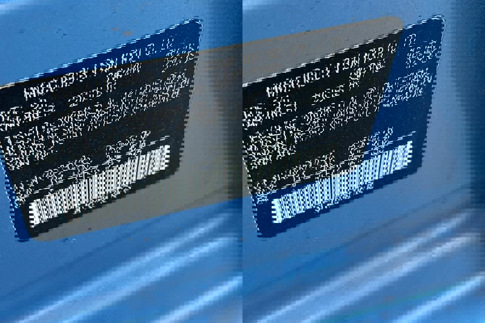 Used 2011 Nissan Leaf w/ Eco Design Pkg image 27