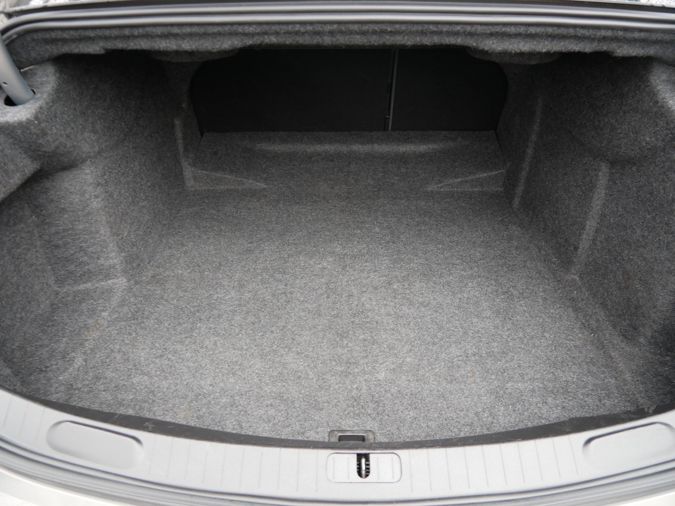 Used 2017 Chevrolet Impala LT FWD image 18