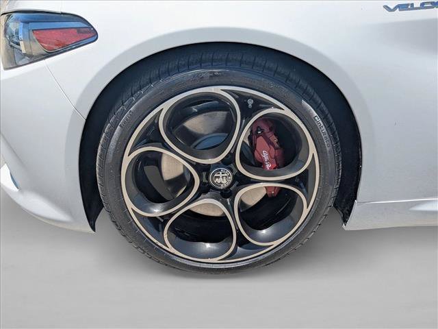 Used 2023 Alfa Romeo Giulia Veloce RWD image 26