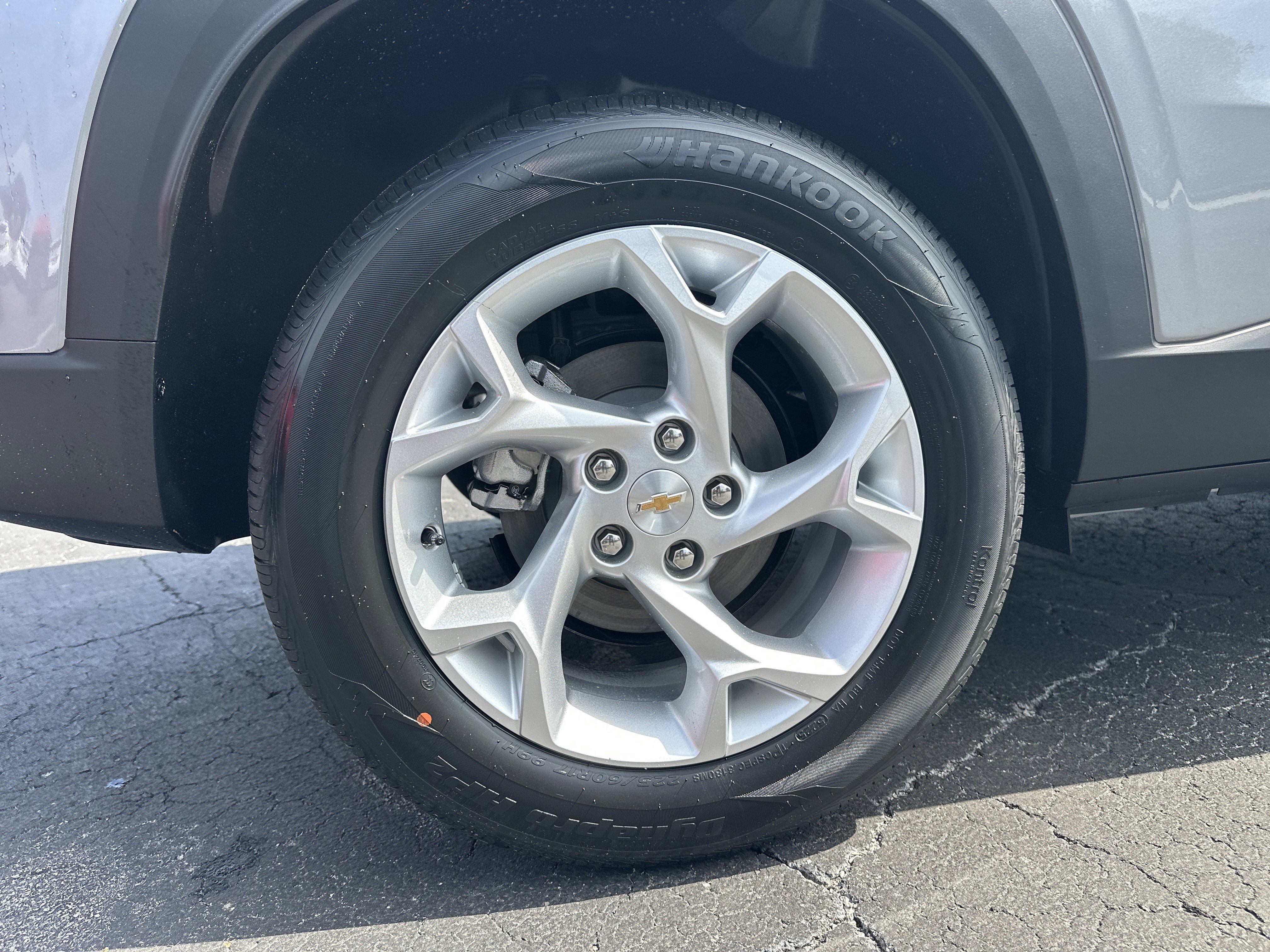 New 2026 Chevrolet Trax LS image 19