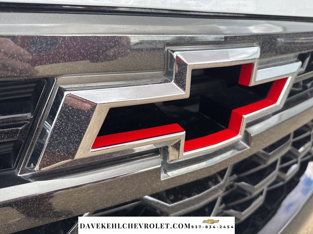 Used 2025 Chevrolet Silverado 1500 ZR2 w/ Technology Package image 38