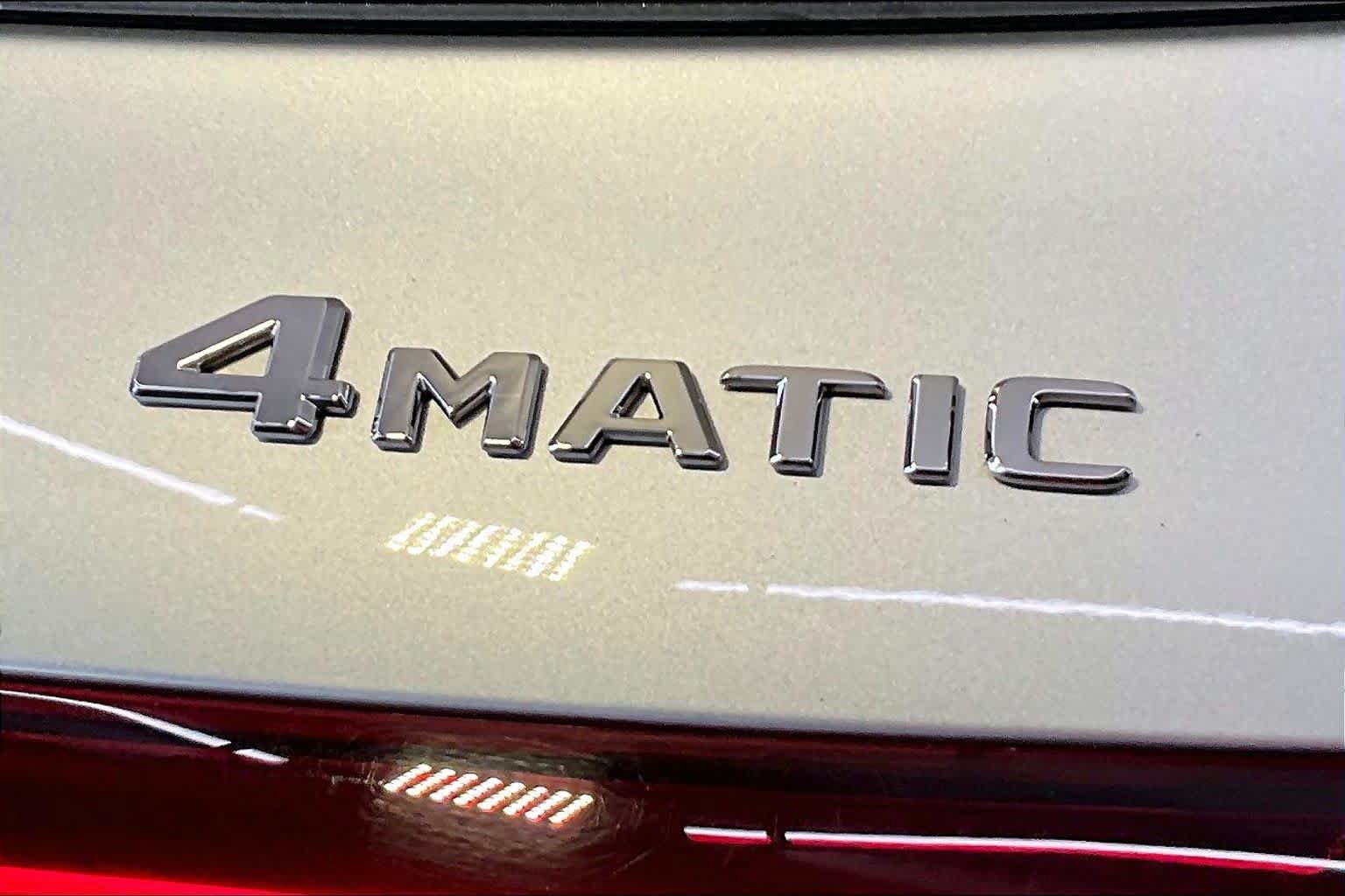 Used 2024 Mercedes-Benz GLE 450 4MATIC image 10